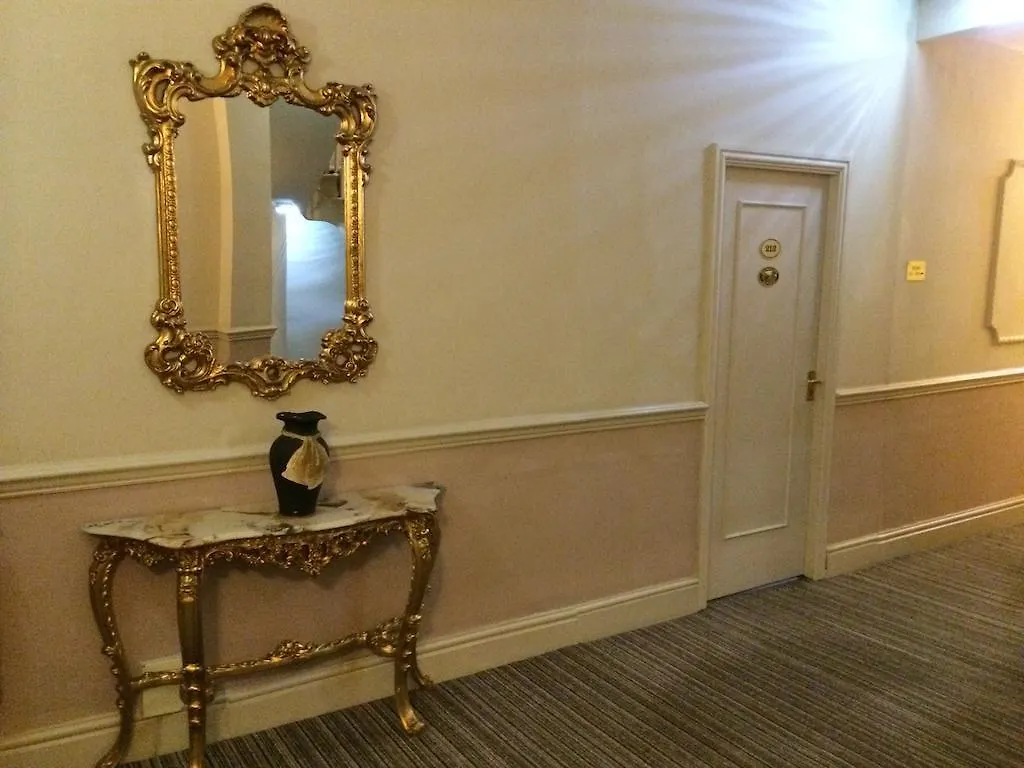 Tiffany'S Hotel Blackpool 3*,  United Kingdom